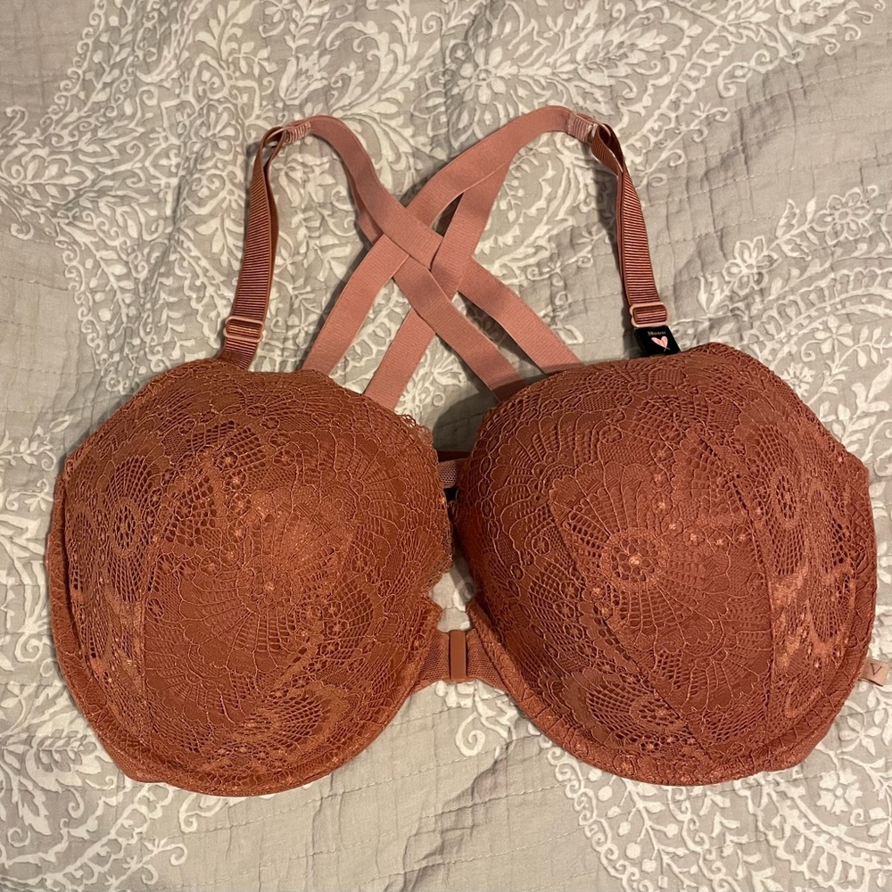 38DDD Victoria Secret lace bra
